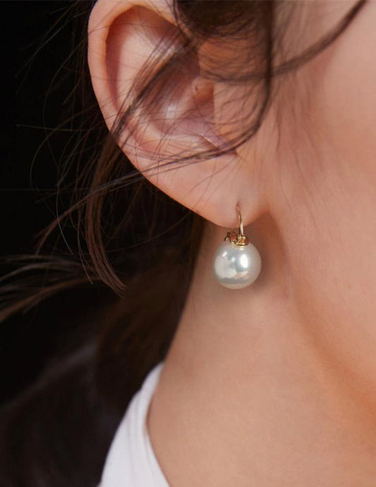 Classic Simple Pearl Earrings