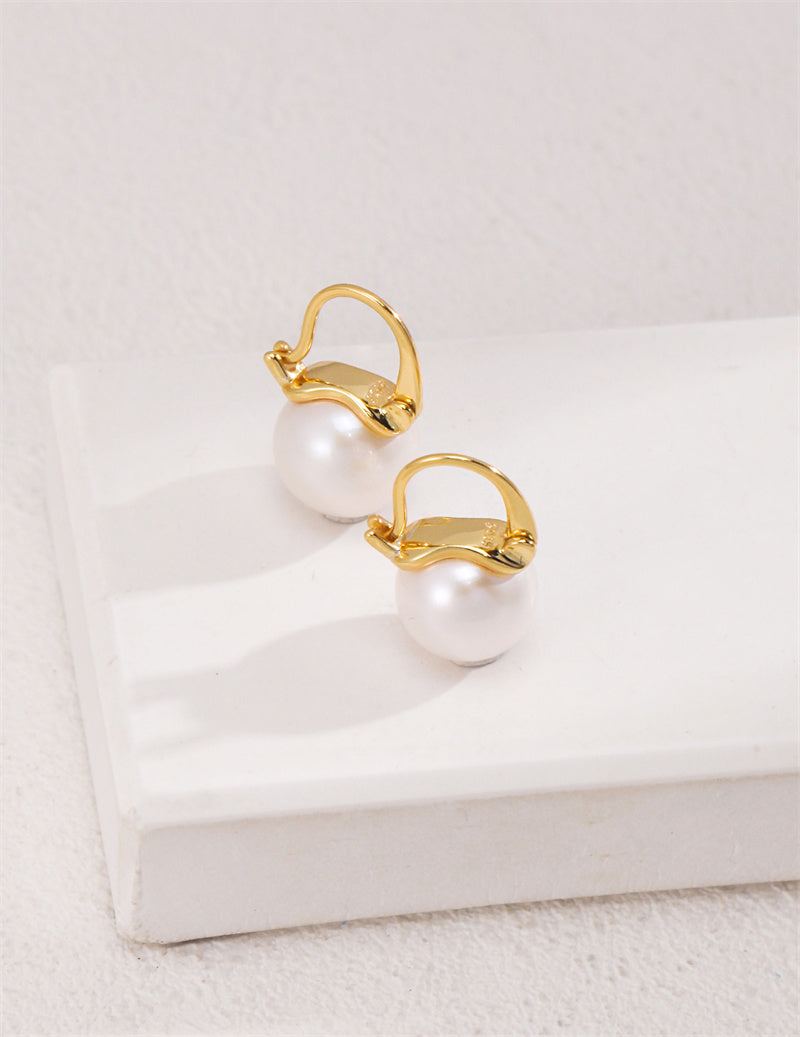 Classic Simple Pearl Earrings