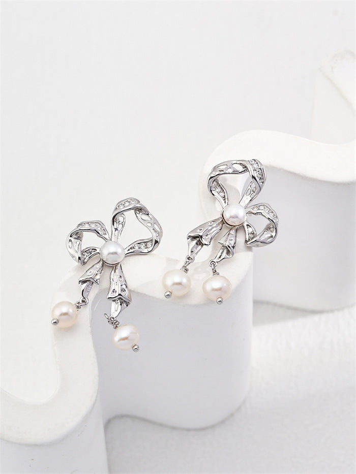 Shiny Bow-Shaped Natural Pearl Earrings – S925 Sterling Silver | Elegant & Chic Design