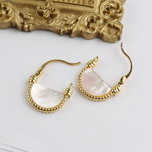 Vintage Elegant Mother-of-Pearl Drop Earrings – Gold-Plated