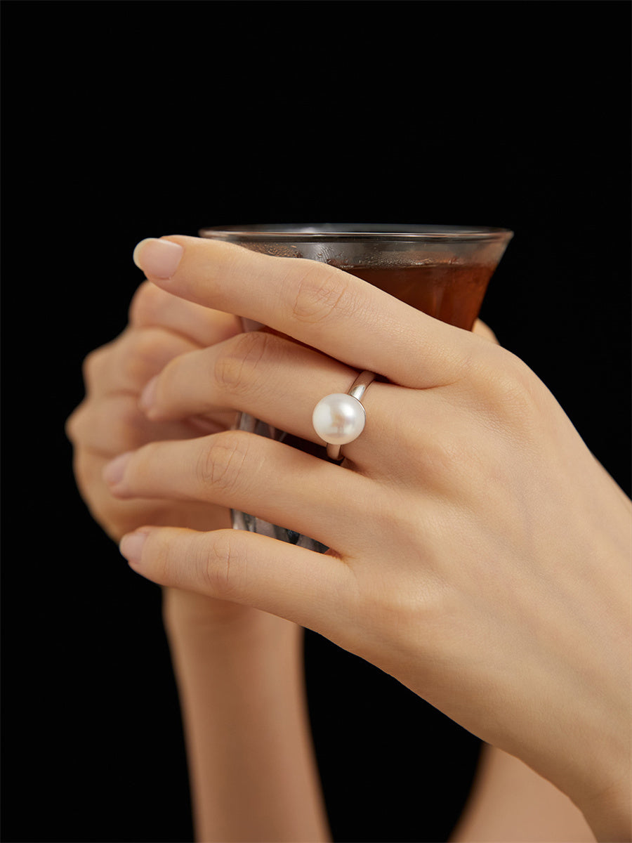 Classic Elegant Simple Pearl Ring